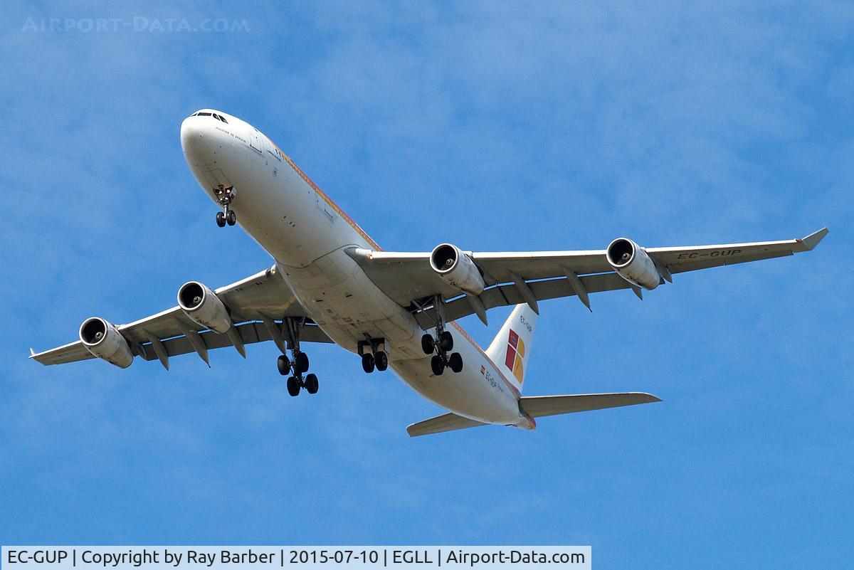 EC-GUP, 1998 Airbus A340-313X C/N 217, Airbus A340-313X [217] (Iberia) Home~G 10/07/2015. On approach 27R.