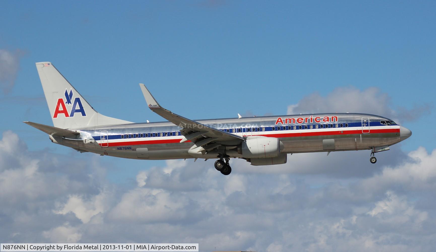 N876NN, 2011 Boeing 737-823 C/N 40767, American