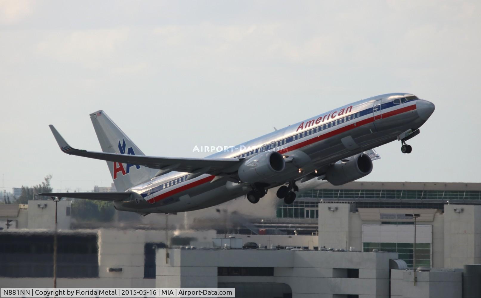 N881NN, Boeing 737-823 C/N 31135, American