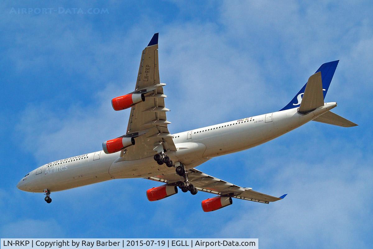 LN-RKP, 1997 Airbus A340-313X C/N 167, Airbus A340-313X [167] (SAS Scandinavian Airlines) Home~G 19/07/2015. On approach 27R.
