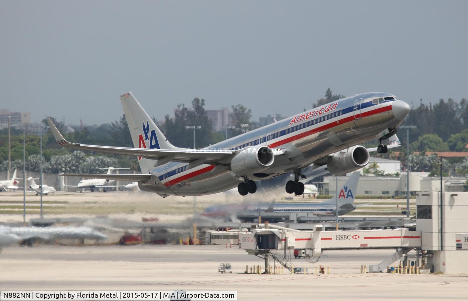 N882NN, 2011 Boeing 737-823 C/N 33221, American