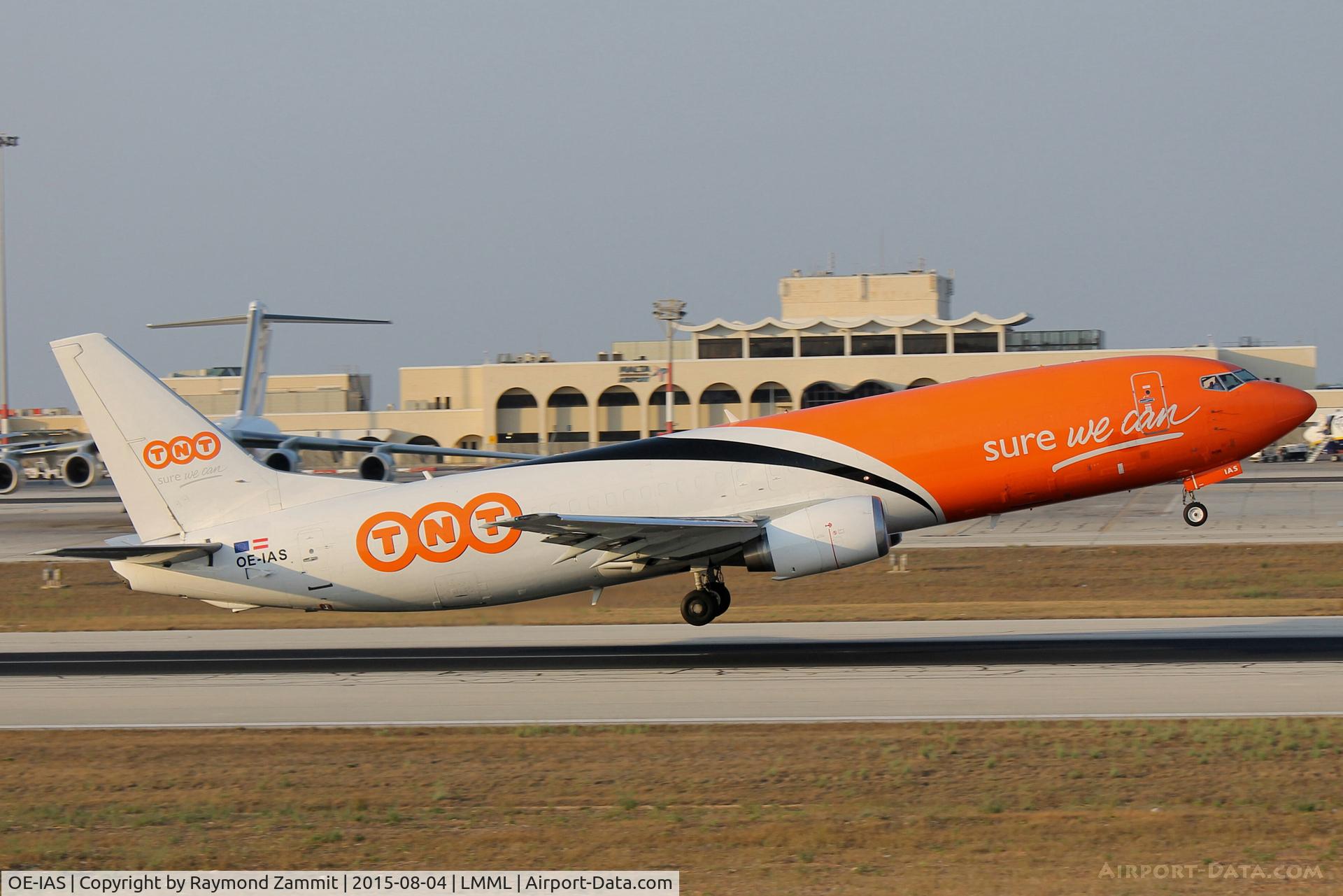 OE-IAS, 1998 Boeing 737-4M0 C/N 29209, B737-400 OE-IAS TNT