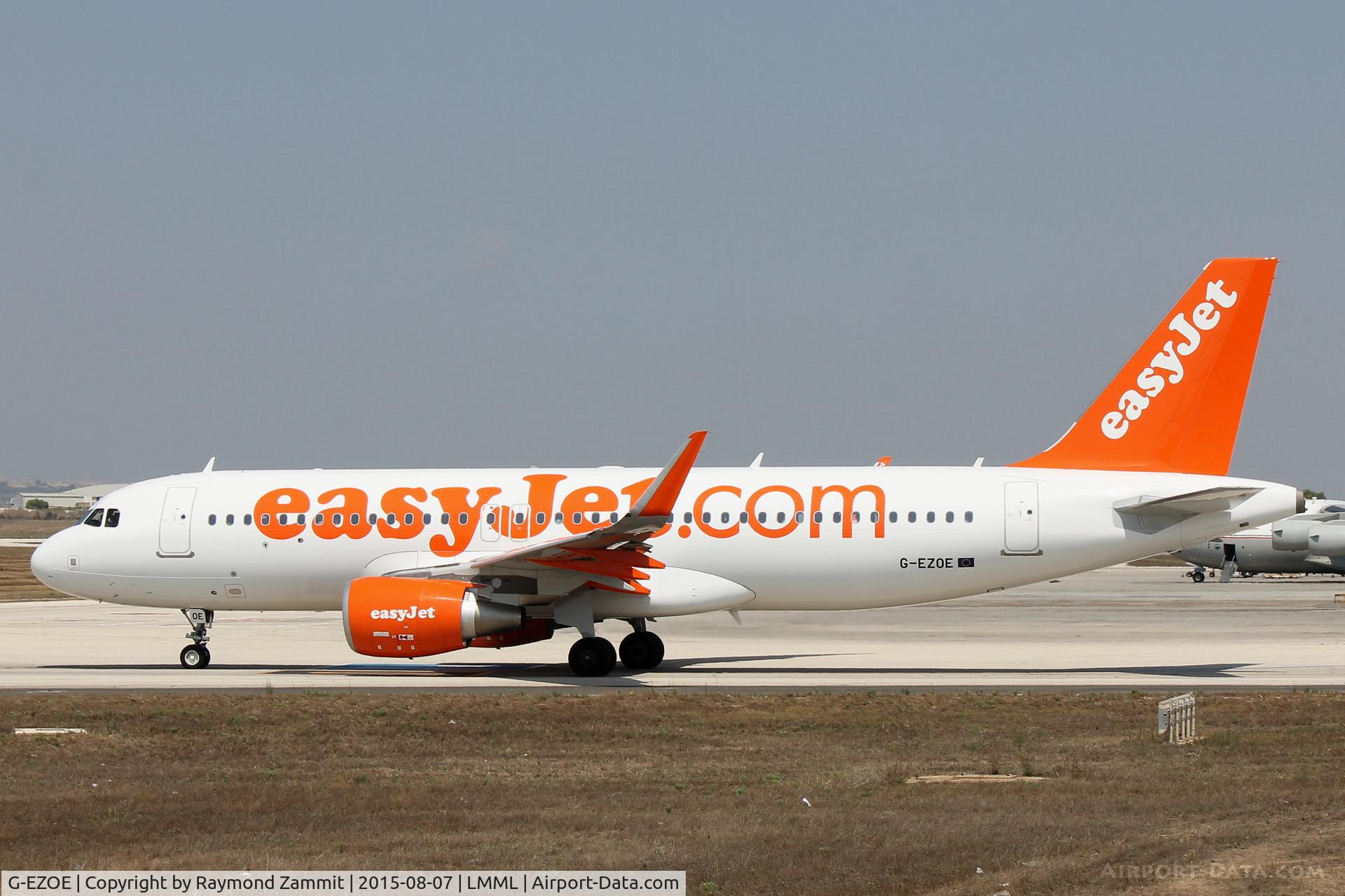 G-EZOE, 2015 Airbus A320-214 C/N 6509, A320 G-EZOE Easyjet