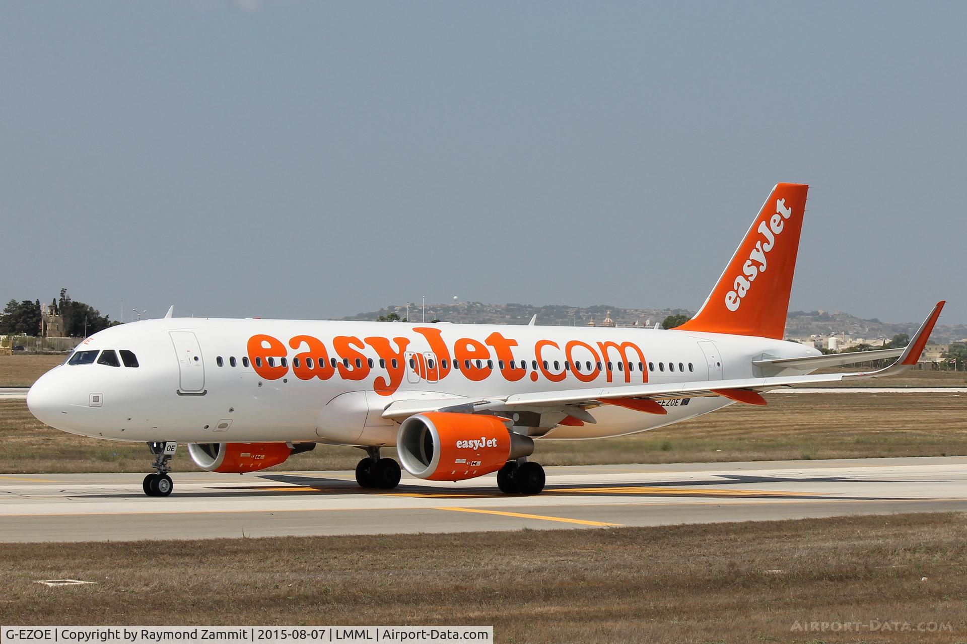 G-EZOE, 2015 Airbus A320-214 C/N 6509, A320 G-EZOE Easyjet