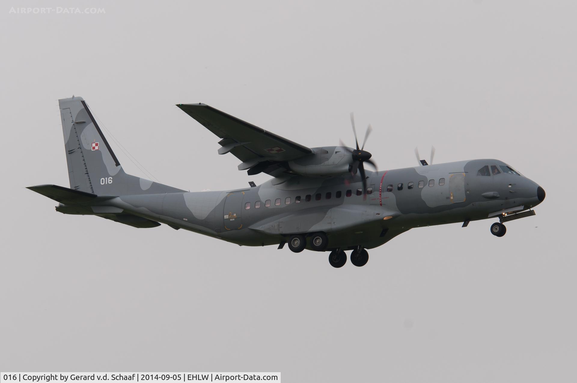 016, 2004 CASA C-295M C/N S-018, Leeuwarden, September 2014