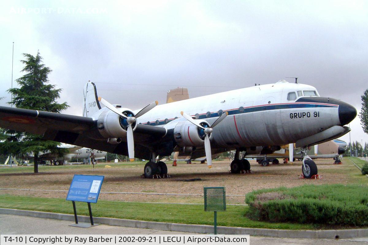 T4-10, 1944 Douglas C-54A Skymaster C/N 10366, Douglas C-54 55D-1 Skymaster [10366] (Spanish Air Force) Madrid-Cuatro Vientos~EC 21/09/2002