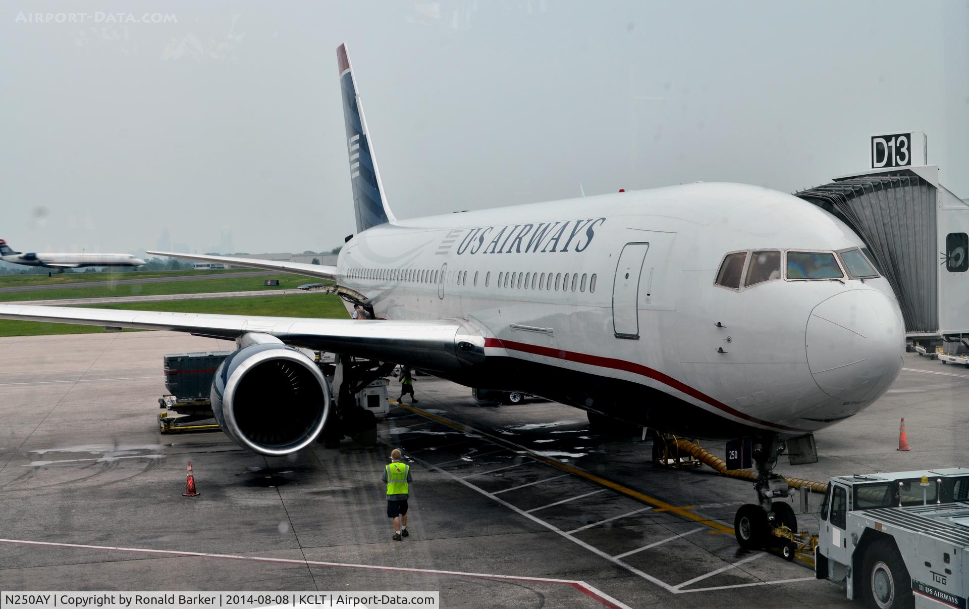 N250AY, 1988 Boeing 767-201 C/N 23902, Gate D13 CLT