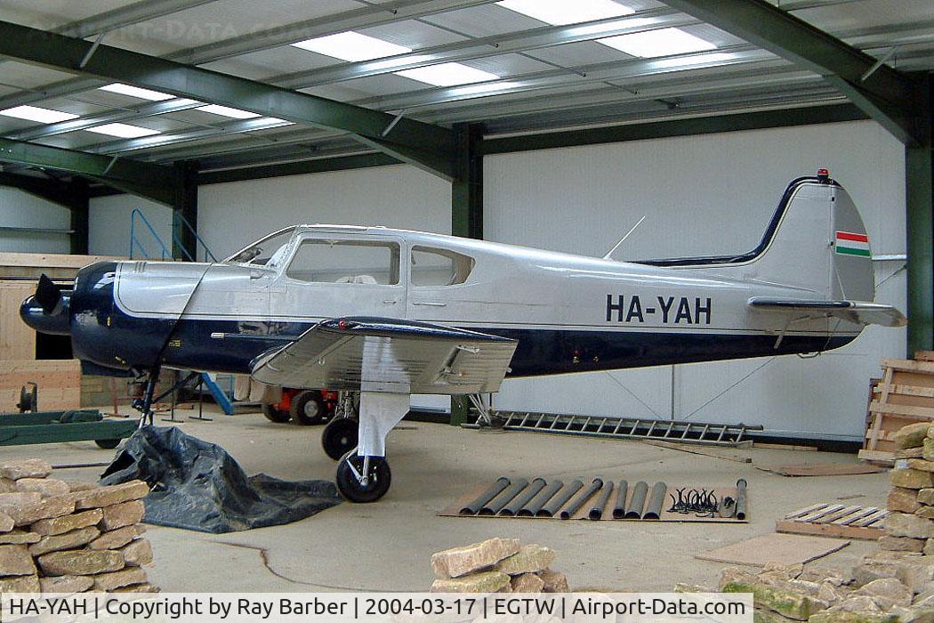 HA-YAH, Yakovlev Yak-18T C/N 18-33, Yakovlev Yak-18T [18-33] Oaksey Park~G 17/03/2004