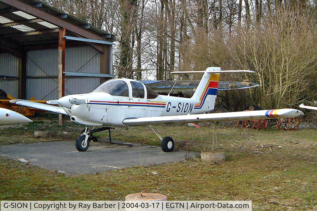 G-SION, 1981 Piper PA-38-112 Tomahawk Tomahawk C/N 38-81A0146, Piper PA-38-112 Tomahawk II [38-81A0146] Enstone~G 17/03/2004