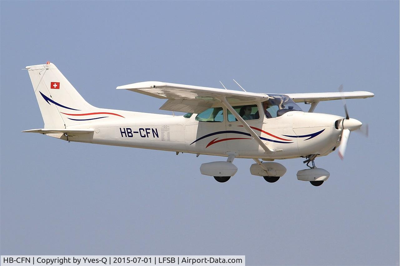 HB-CFN, 1981 Reims F172P C/N 2113, Reims F172P, On final rwy 15, Bâle-Mulhouse-Fribourg airport (LFSB-BSL)