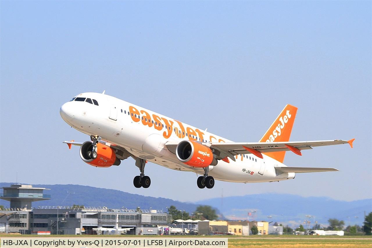 HB-JXA, 2012 Airbus A320-214 C/N 5138, Airbus A320-214, Take off rwy 33, Bâle-Mulhouse-Fribourg airport (LFSB-BSL)