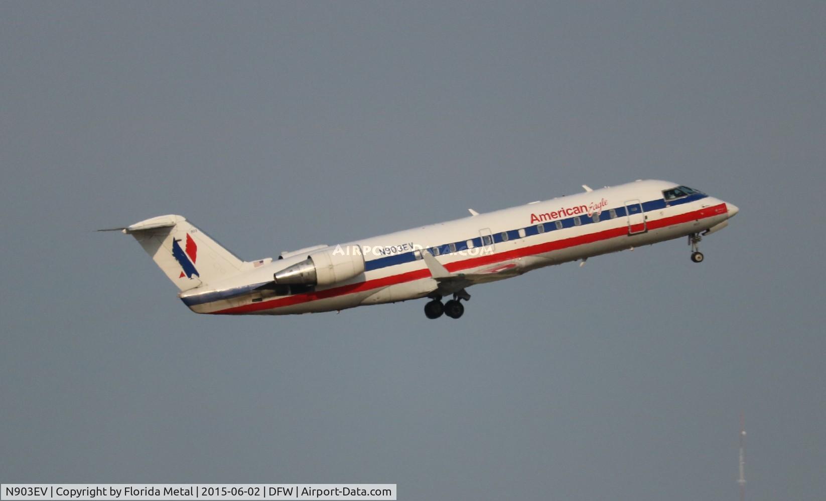 N903EV, 2002 Bombardier CRJ-200ER (CL-600-2B19) C/N 7621, American Eagle