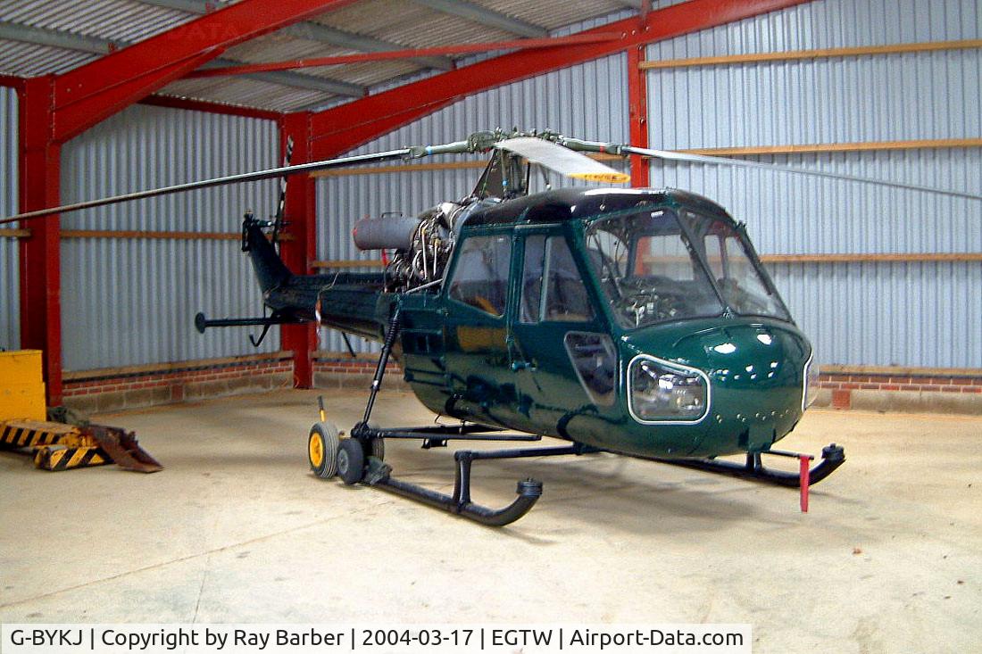 G-BYKJ, 1967 Westland Scout AH.1 C/N F9696, Westland Scout AH.1 [F.9696] Oaksey Park~G 17/03/2004