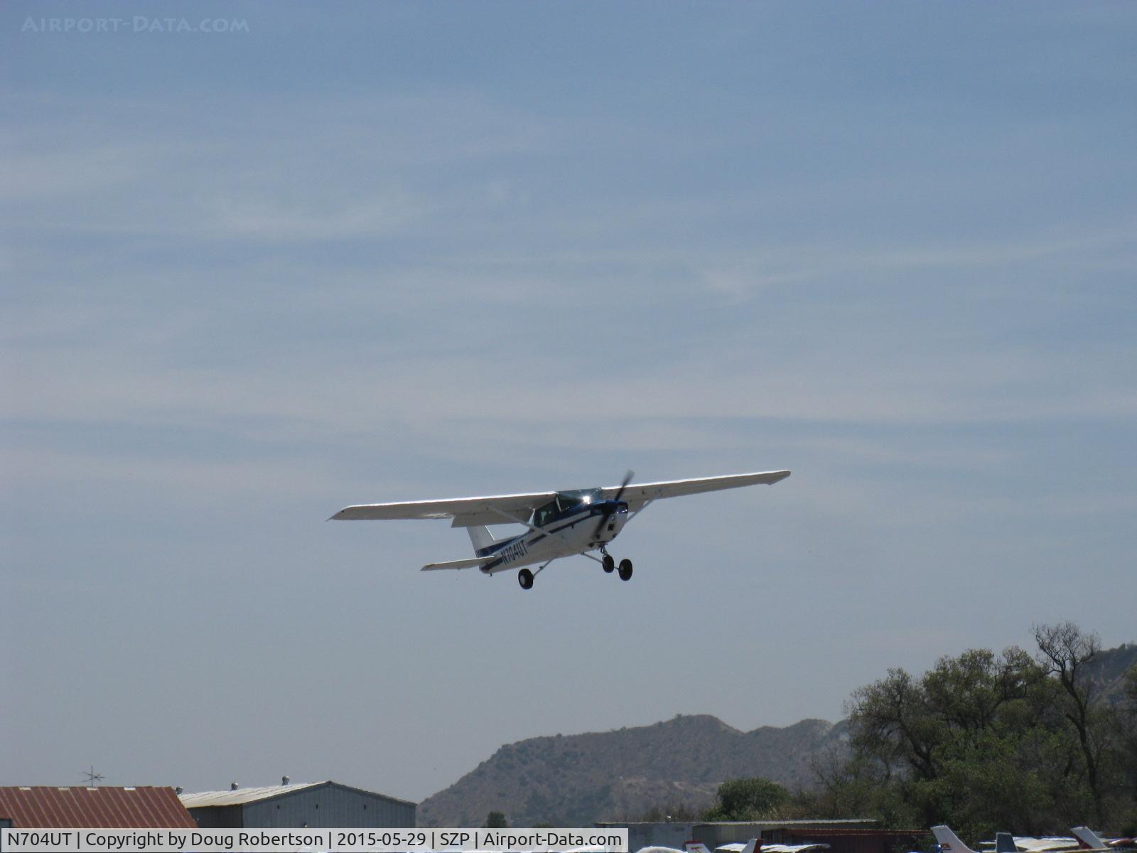 N704UT, 1976 Cessna 150M C/N 15078891, 1976 Cessna 150M, Continental O-200 100 Hp, balked landing-overflight Rwy 22