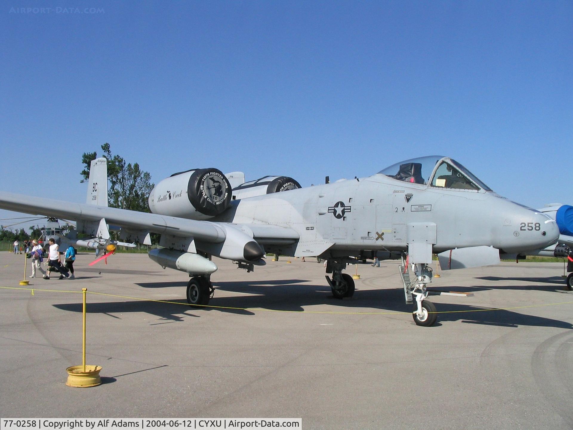 77-0258, 1977 Fairchild Republic A-10A Thunderbolt II C/N A10-0183, At the 2004 airshow at London, Ontario, Canada.