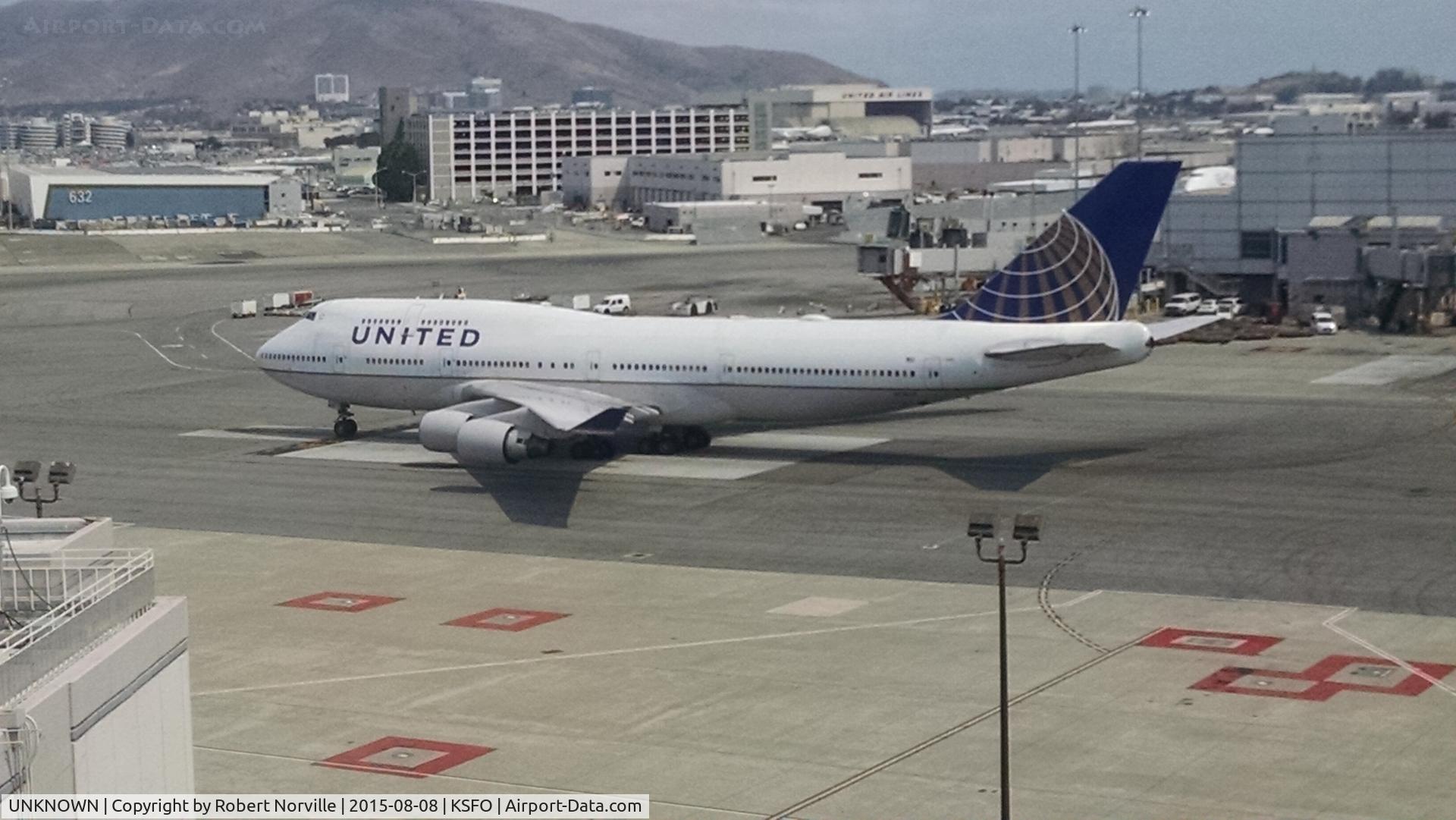 UNKNOWN, Airliners Various C/N Unknown, United B747 Taxi SFO - used by permission of Robert Norville