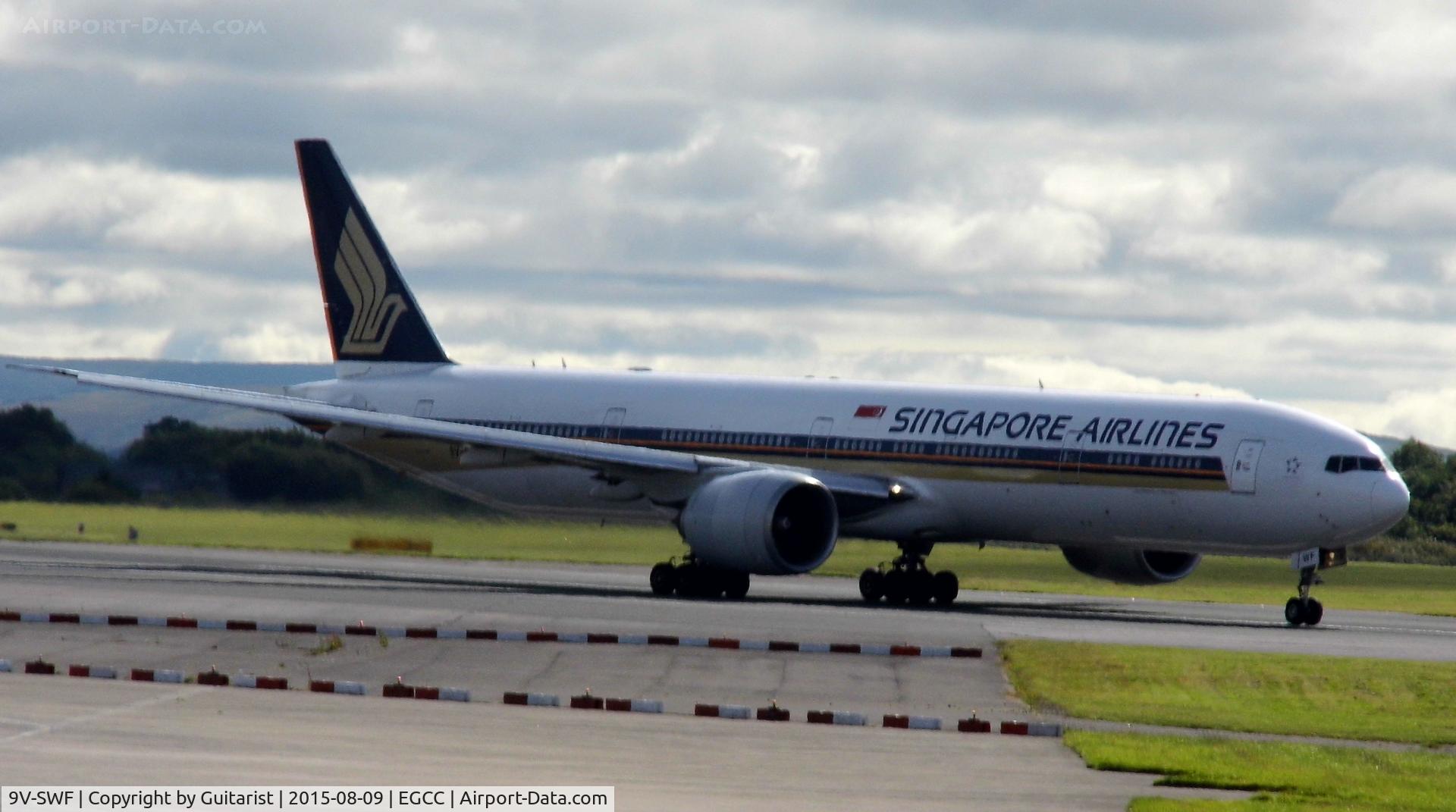 9V-SWF, 2006 Boeing 777-312/ER C/N 34571, At Manchester