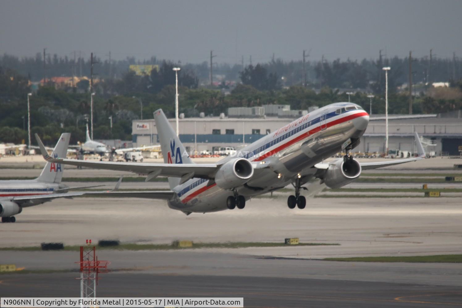 N906NN, 2012 Boeing 737-823 C/N 31155, American