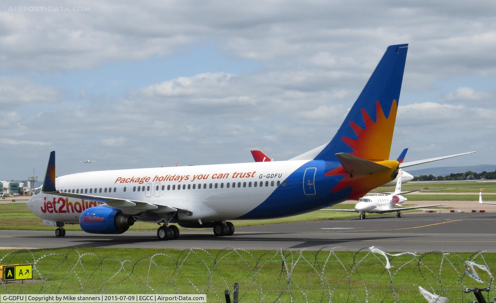 G-GDFU, 2001 Boeing 737-8K5 C/N 30416, Jet2 holidays
