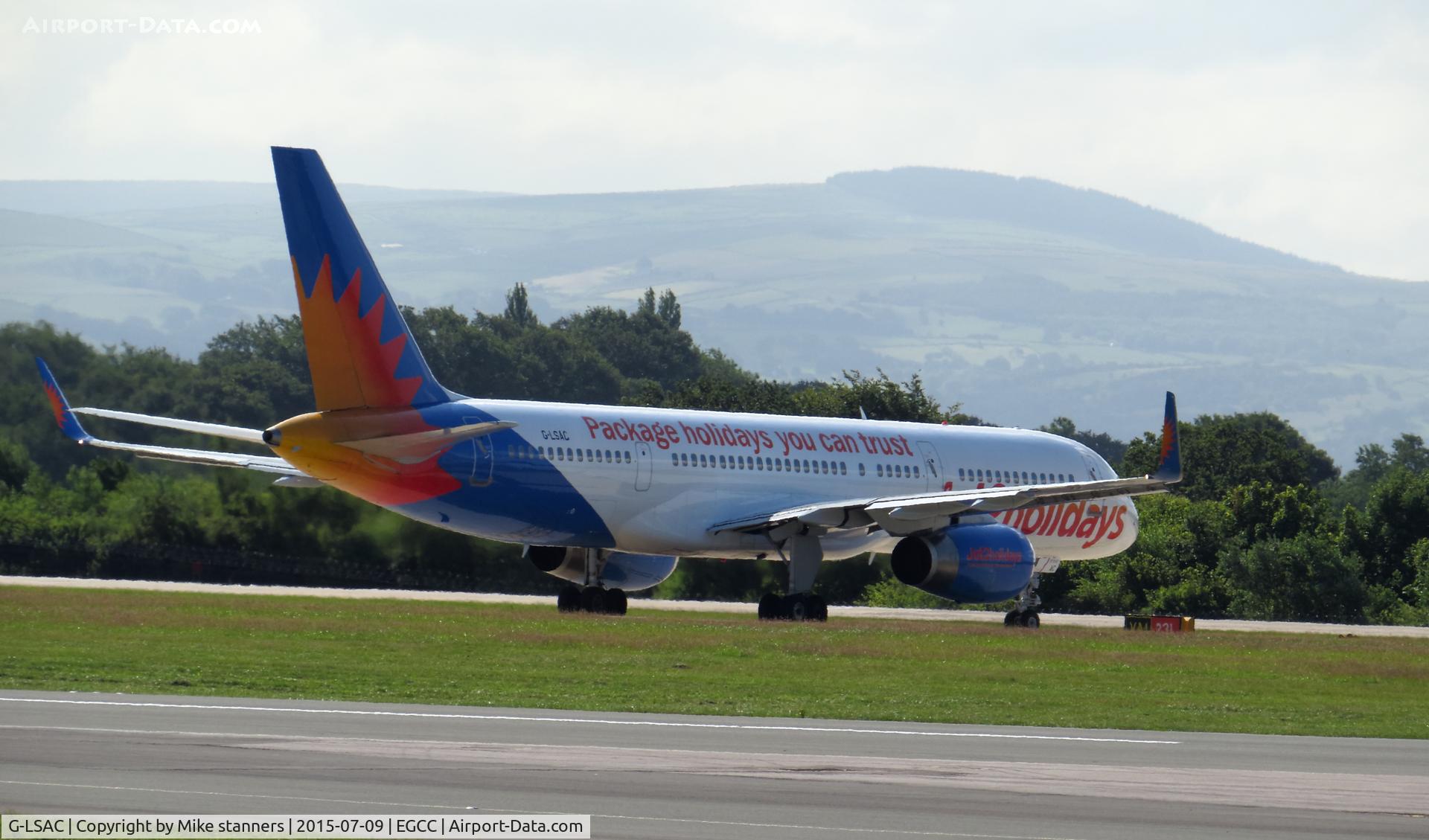 G-LSAC, 1992 Boeing 757-23A C/N 25488, Jet 2 holidays