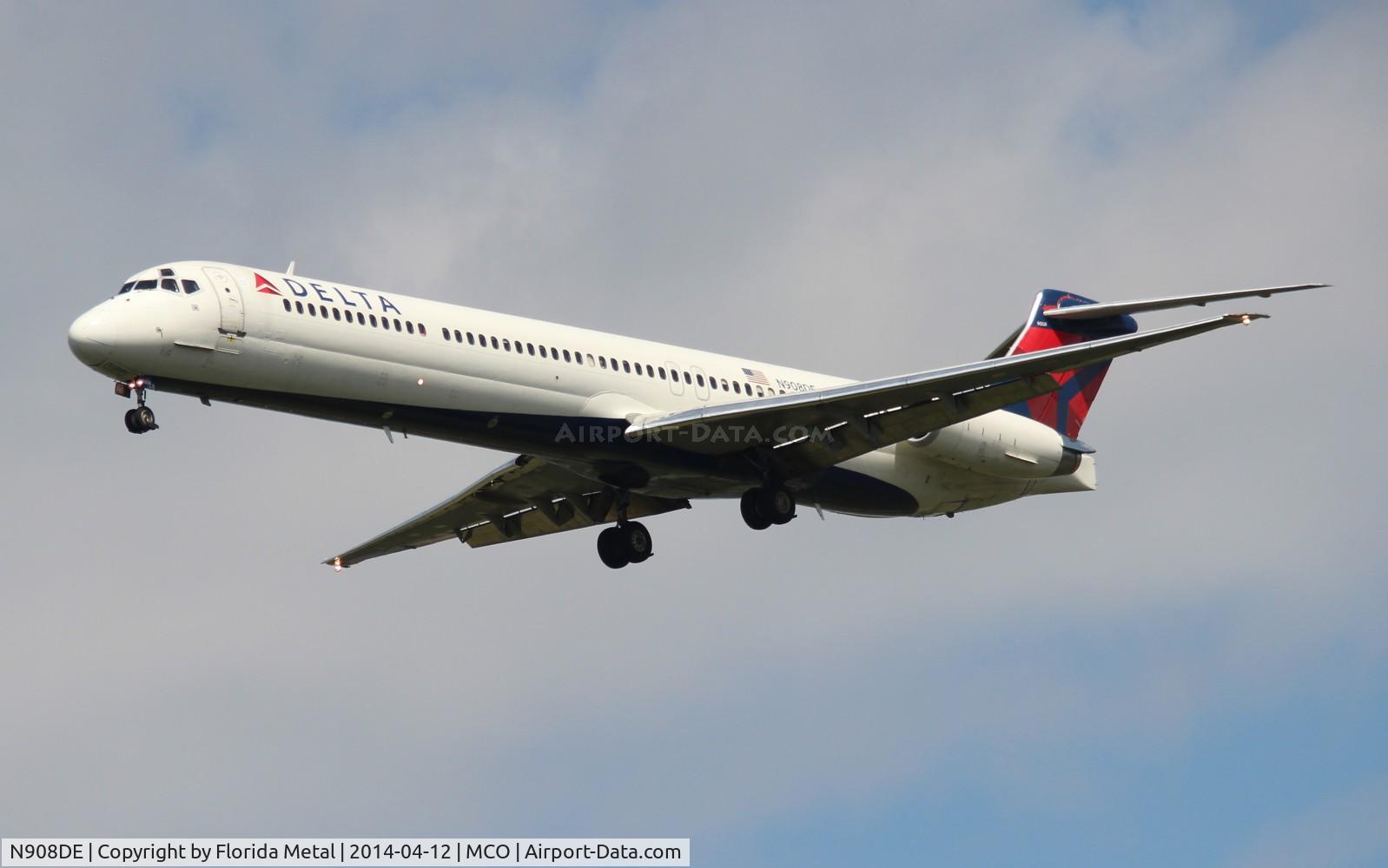 N908DE, 1992 McDonnell Douglas MD-88 C/N 53417, Delta