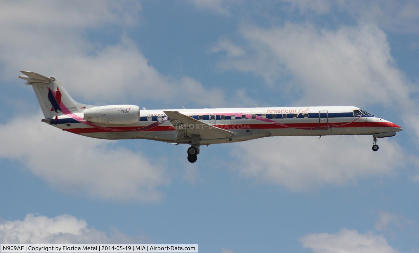 N909AE, 2005 Embraer ERJ-145LR (EMB-145LR) C/N 14500899, Eagle