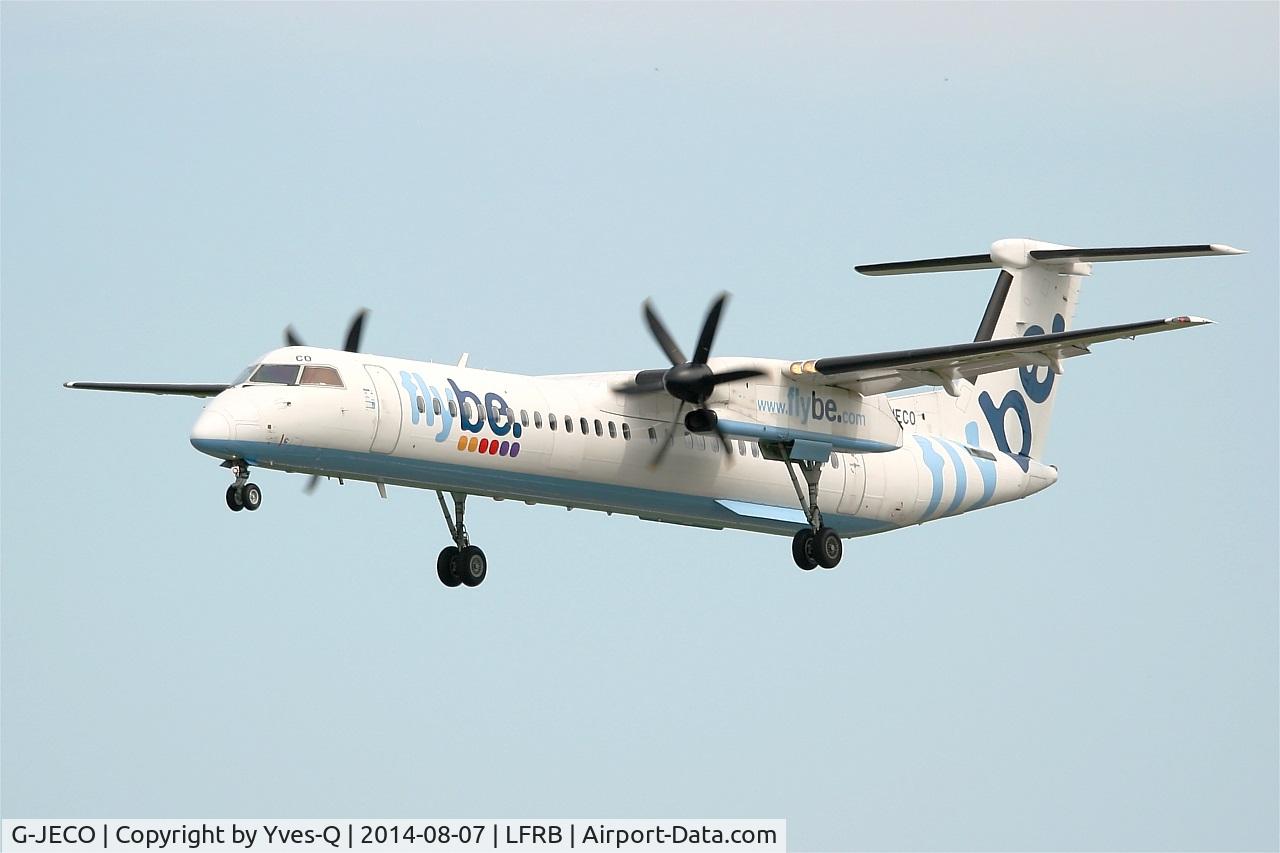 G-JECO, 2006 De Havilland Canada DHC-8-402Q Dash 8 C/N 4126, De Havilland Canada DHC-8-402Q Dash 8, Short approach rwy 25L, Brest-Bretagne Airport (LFRB-BES)