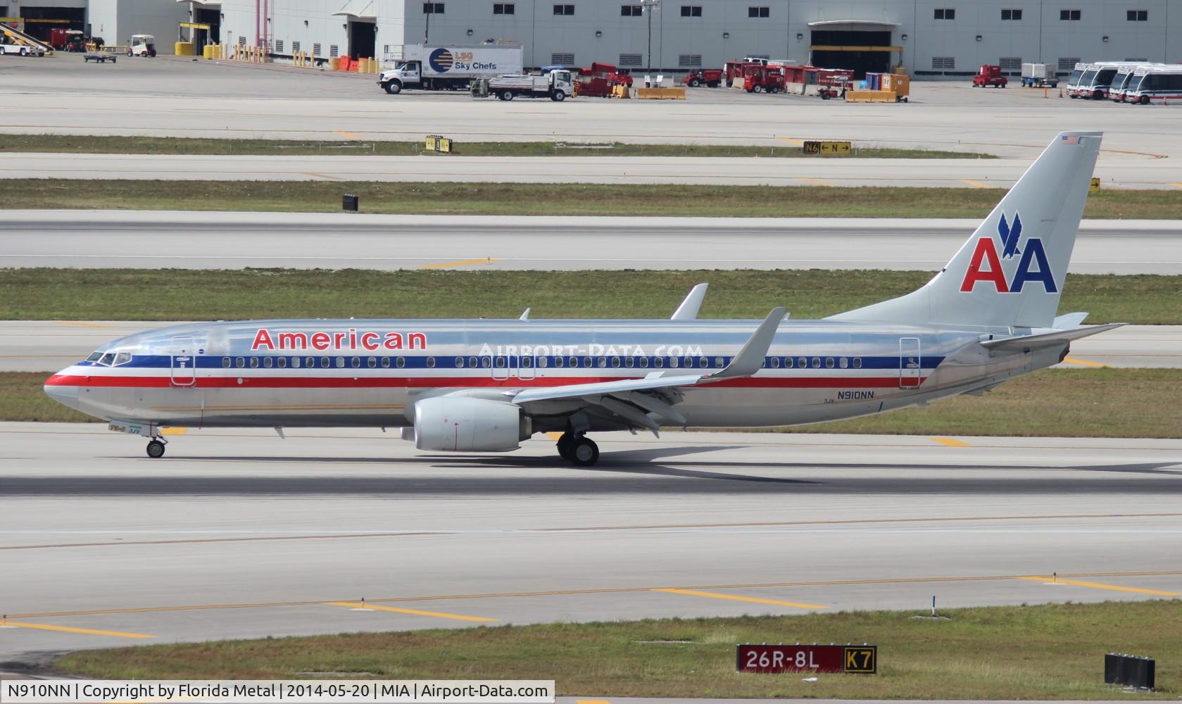 N910NN, 2012 Boeing 737-823 C/N 31160, American