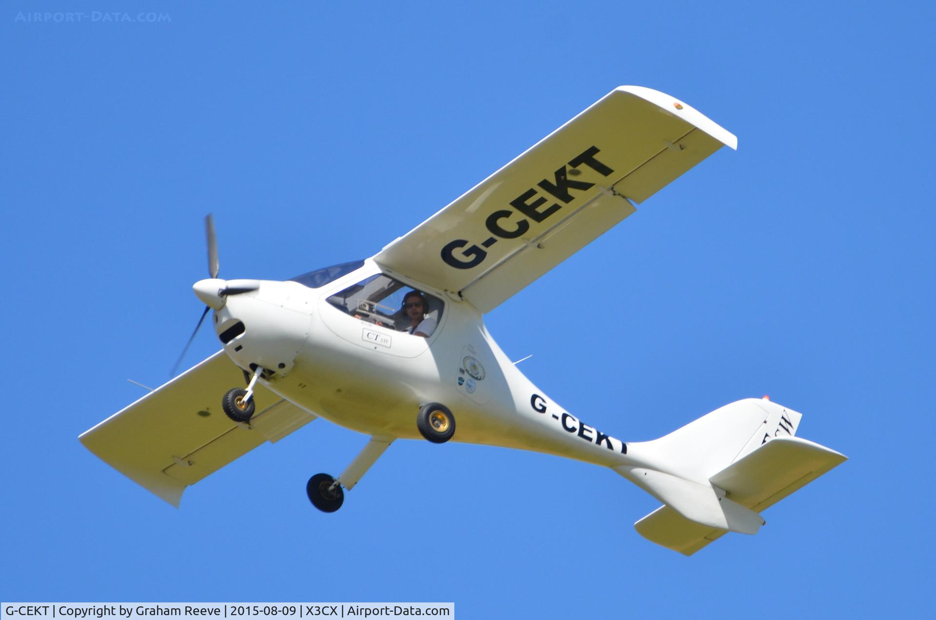 G-CEKT, 2007 Flight Design CTSW C/N 8272, Departing from Northrepps.