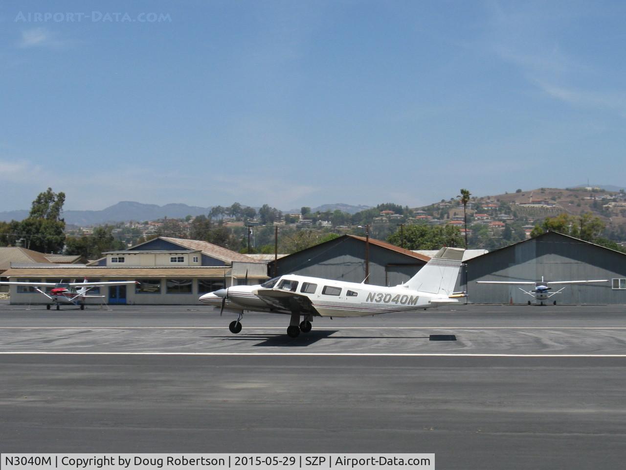 N3040M, 1979 Piper PA-34-200T Seneca II C/N 34-7970105, 1979 Piper PA-34-200T SENECA II, two Continental TSIO-360-E turbocharged, counter-rotating 200 Hp engines, landing roll Rwy 22