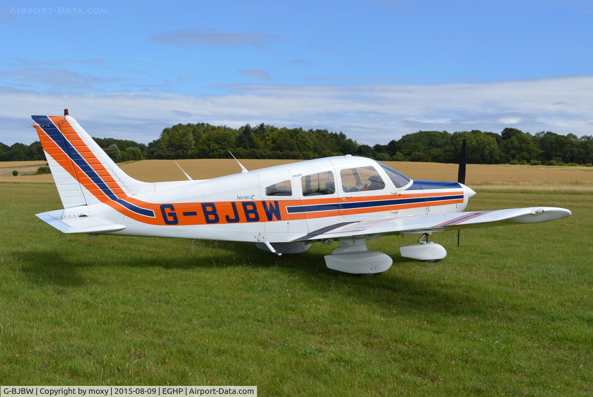 G-BJBW, 1981 Piper PA-28-161 Cherokee Warrior II C/N 28-8116280, Cherokee Warrior II at Popham. Ex N2913Z.