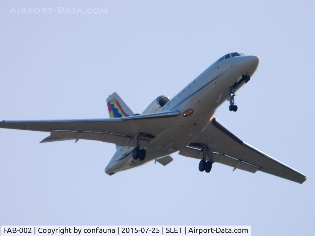 FAB-002, 1999 Dassault Falcon 50EX C/N 289, Vice-president's plane arriving to SLET