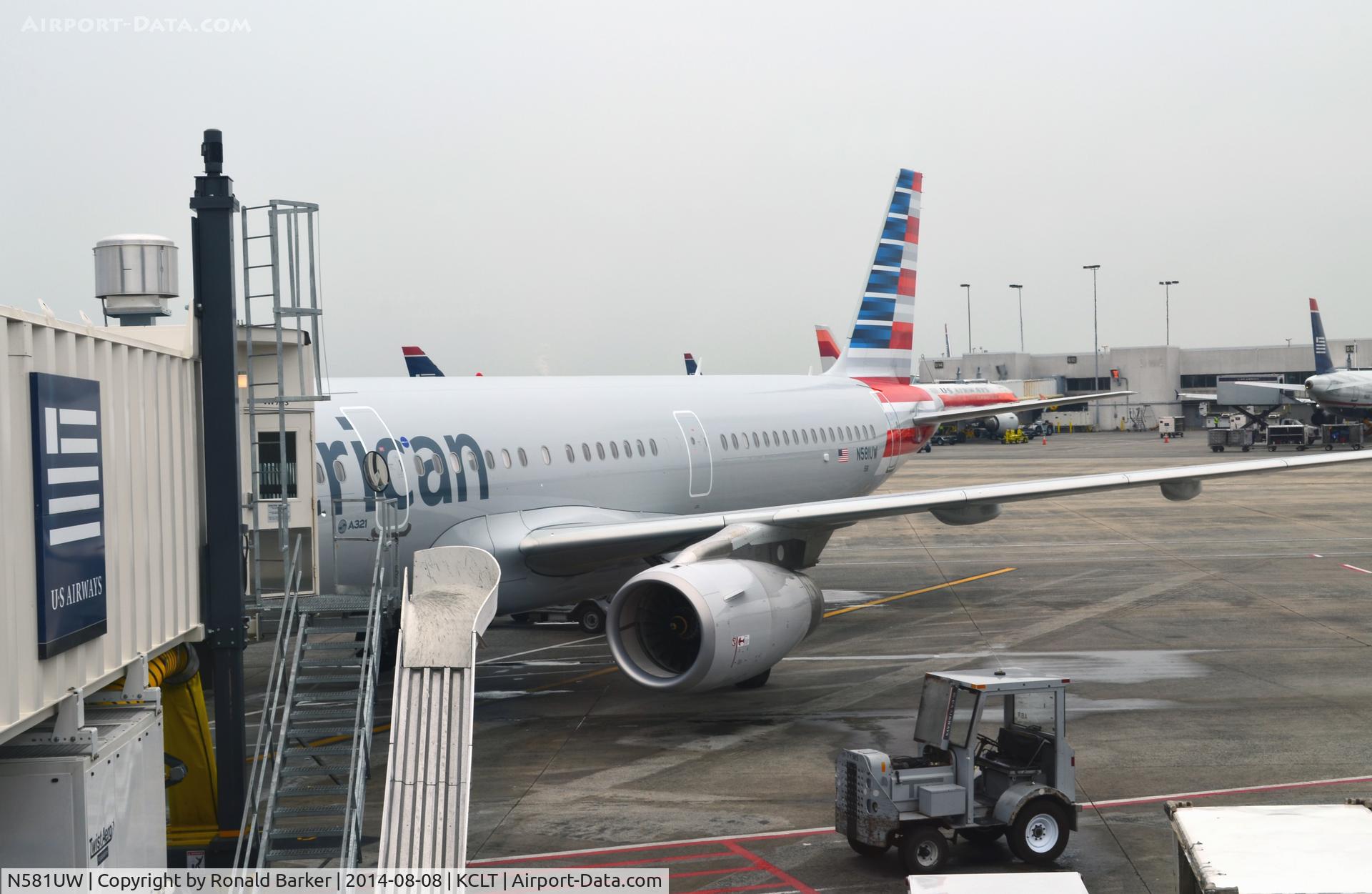 N581UW, 2014 Airbus A321-231 C/N 6152, At the gate CLT