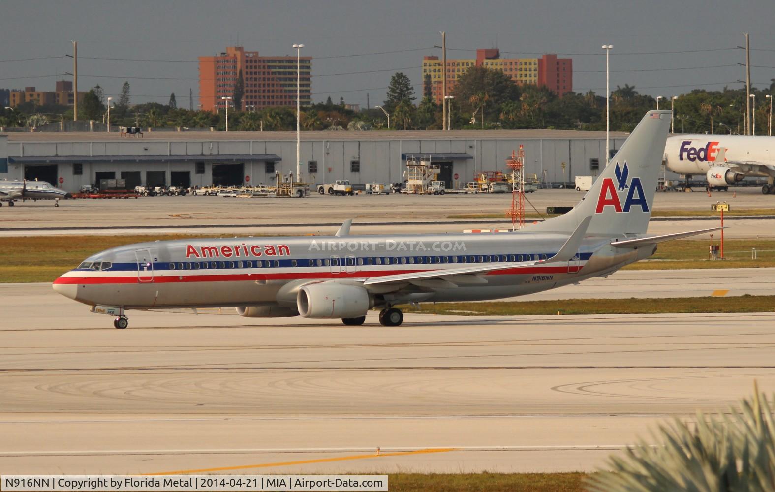 N916NN, 2012 Boeing 737-823 C/N 31163, American
