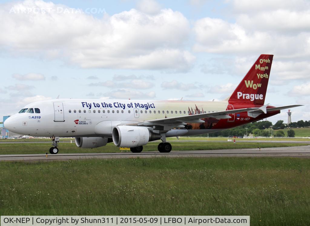 OK-NEP, 2008 Airbus A319-111 C/N 3660, Taxiing to the Terminal... in special Prague c/s
