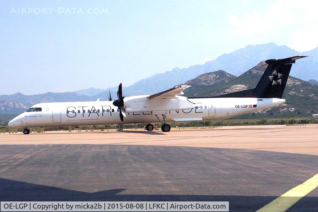 OE-LGP, 2000 De Havilland Canada DHC-8-402 Dash 8 C/N 4016, Taxiing