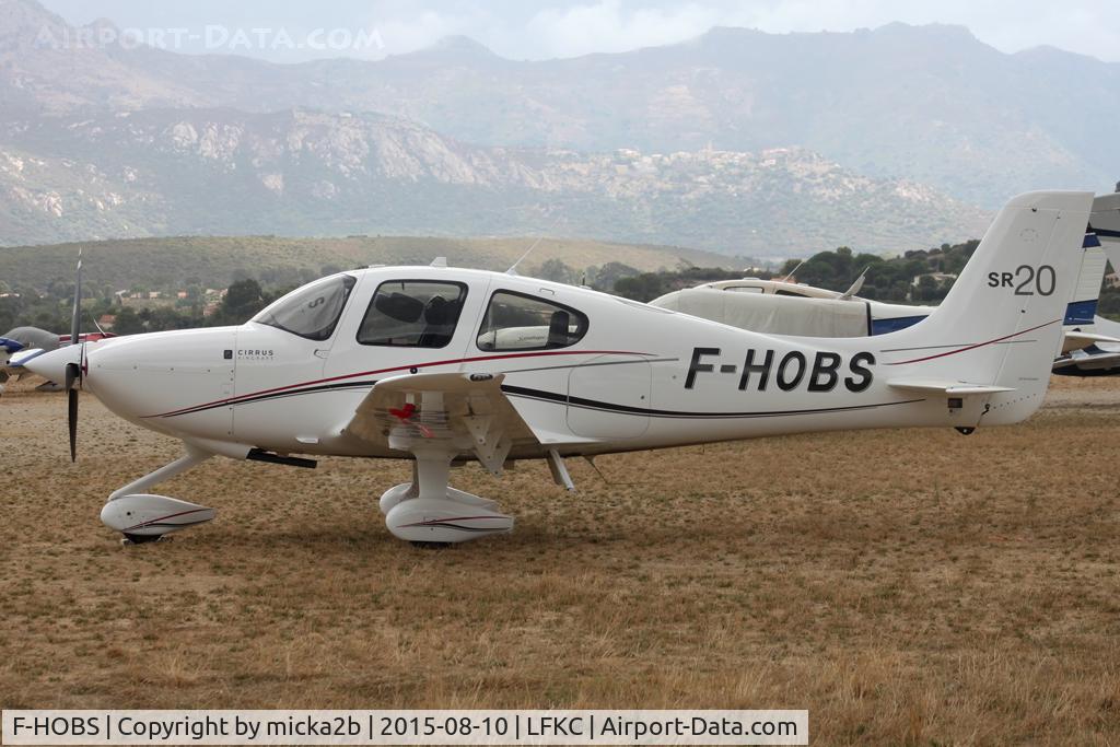 F-HOBS, Cirrus SR20 C/N 2234, Parked