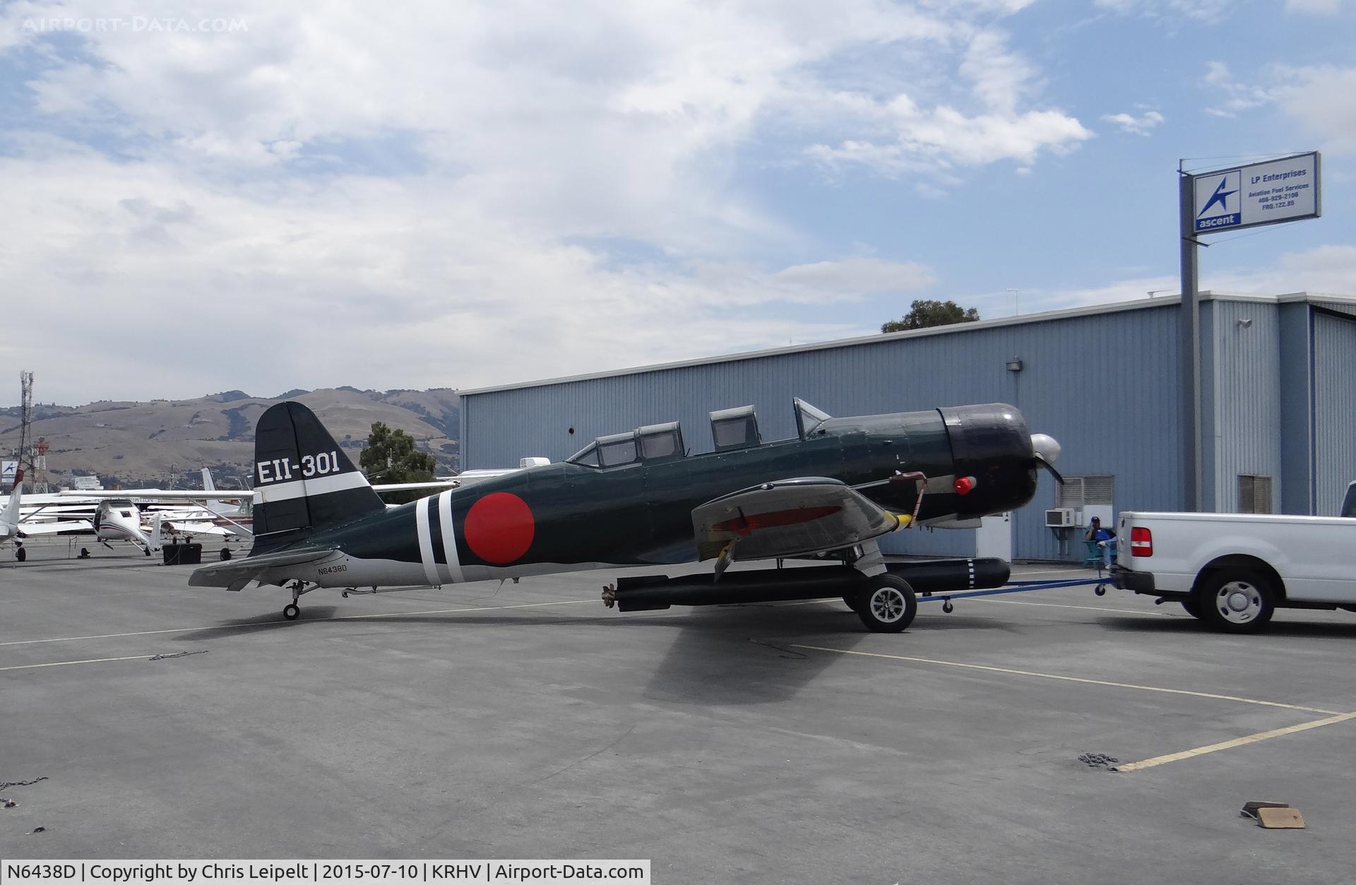 N6438D, 1944 North American SNJ-5C Texan Texan C/N 88-17652, A locally based 1944 North American SNJ-5C used for the reenactment movie 