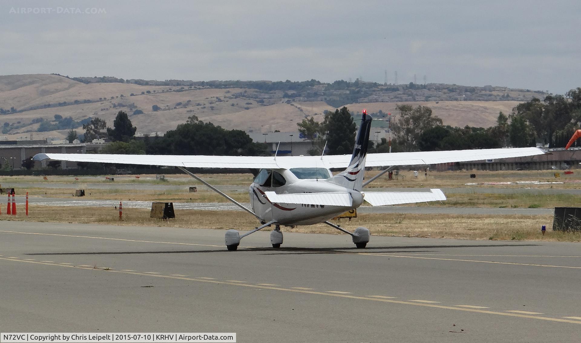N72VC, 1981 Cessna 182R Skylane C/N 18267977, Red Shoe Air (Ojai, CA) beautiful 1981 Cessna 182R taxing out for departure at Reid Hillview Airport, CA.