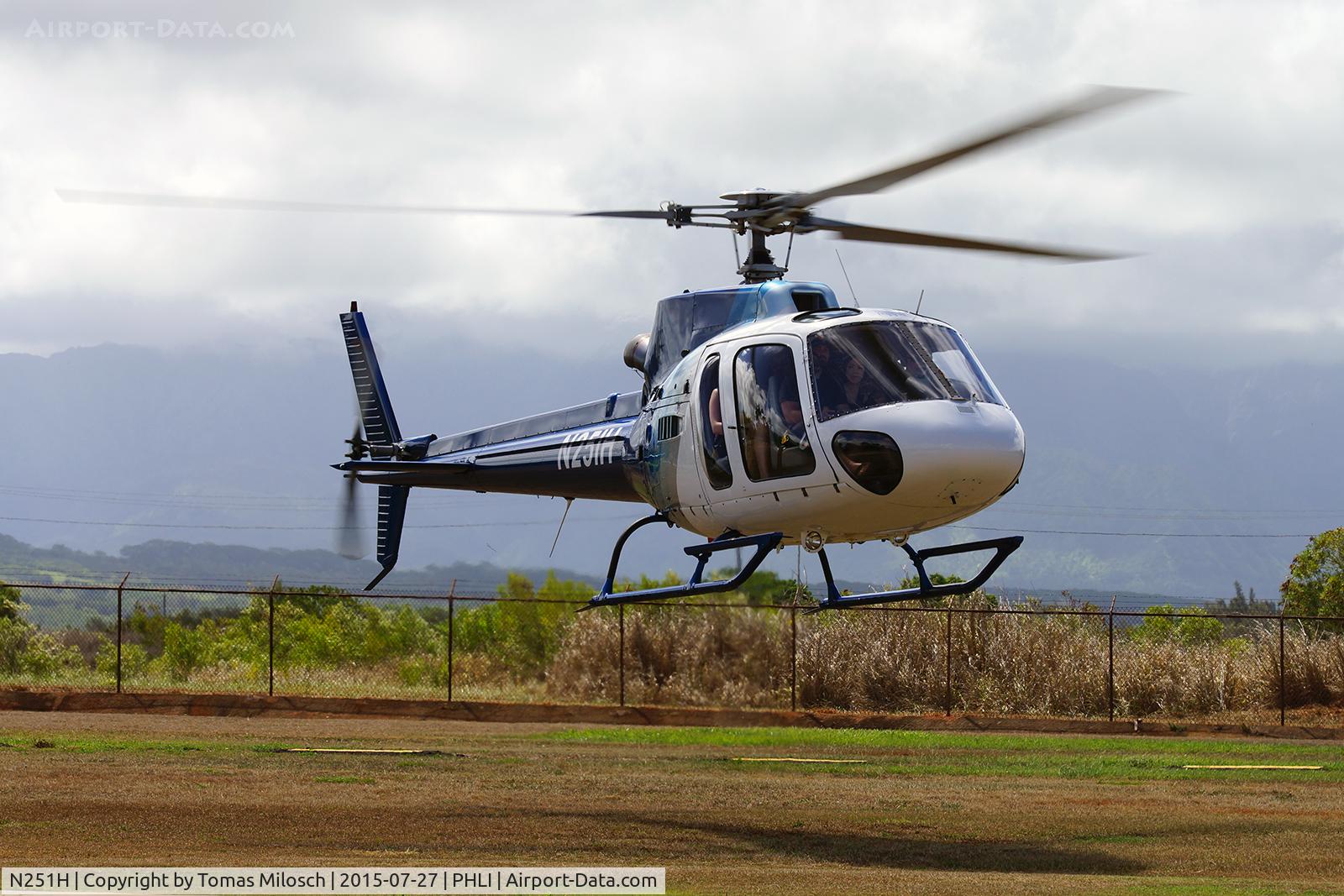 N251H, 2005 Eurocopter AS-350B-2 Ecureuil C/N 3975, Island Helicopters