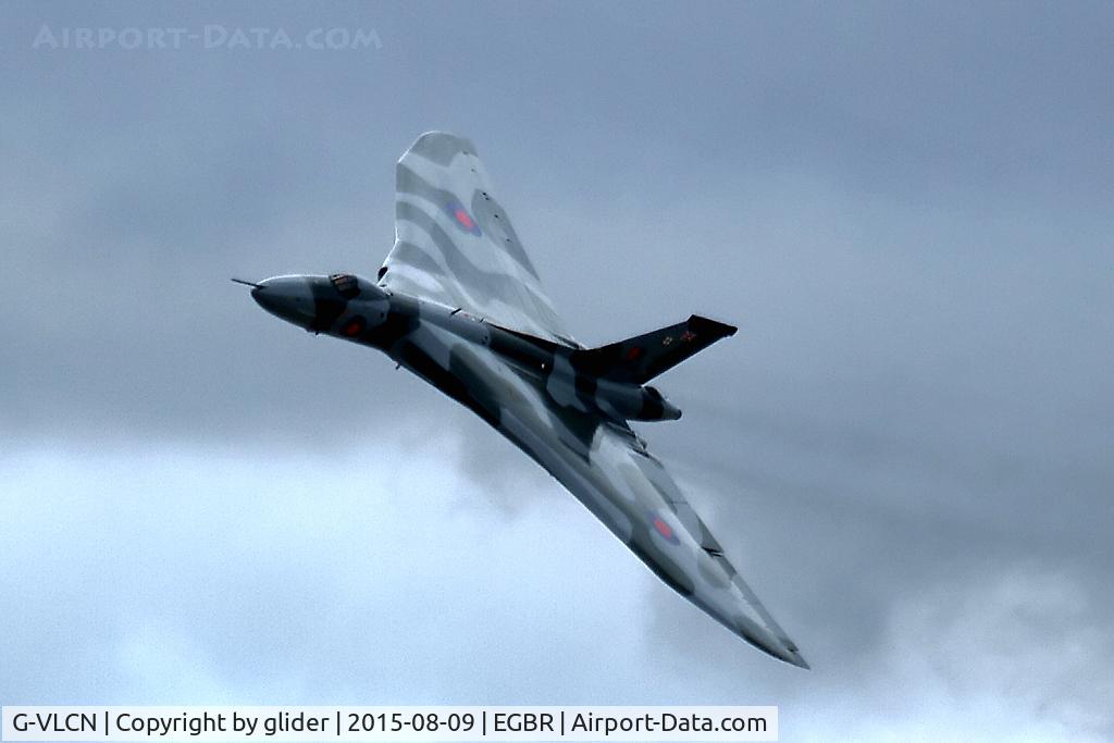 G-VLCN, 1960 Avro Vulcan B.2 C/N Set 12, Surprise visitor giving a short show before moving on to scheduled display venues elsewhere