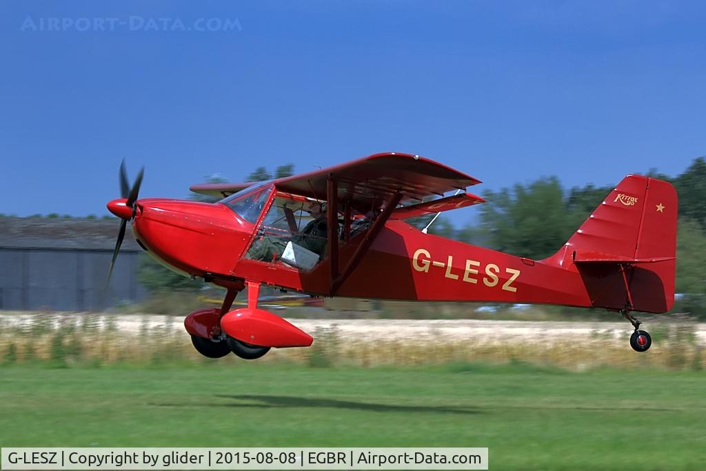 G-LESZ, 2003 Skystar Kitfox Series 5 C/N PFA 172C-12822, Very smart!