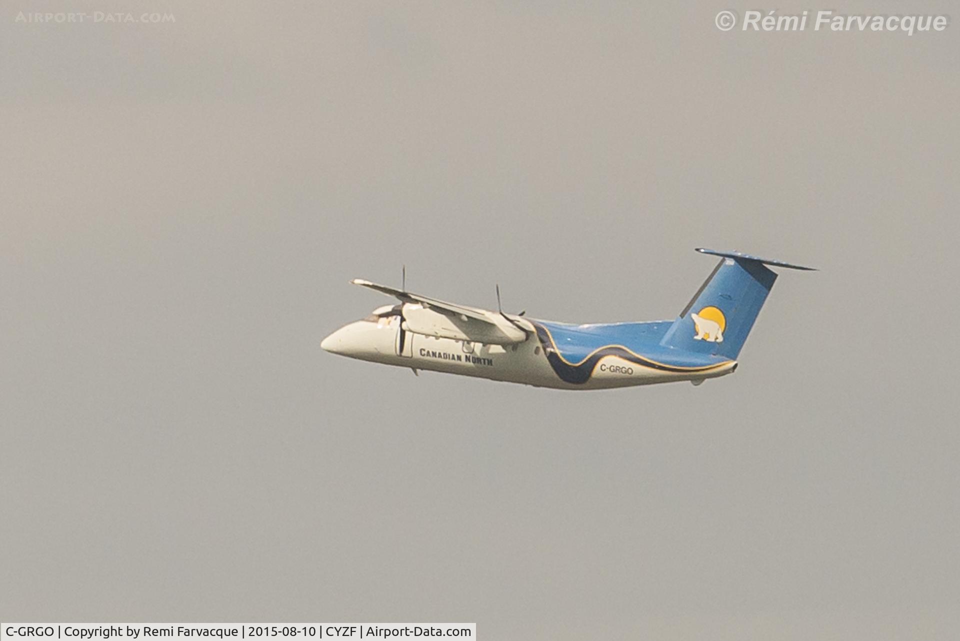 C-GRGO, 1991 De Havilland Canada DHC-8-106 Dash 8 C/N 258, Outbound in the early morning.