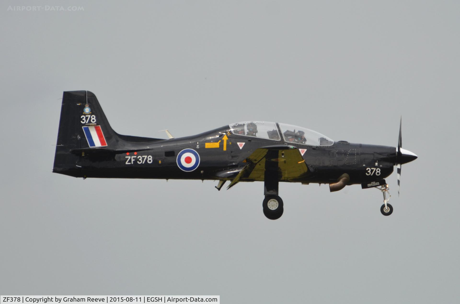 ZF378, 1992 Short S-312 Tucano T1 C/N S121/T92, Landing at Norwich.
