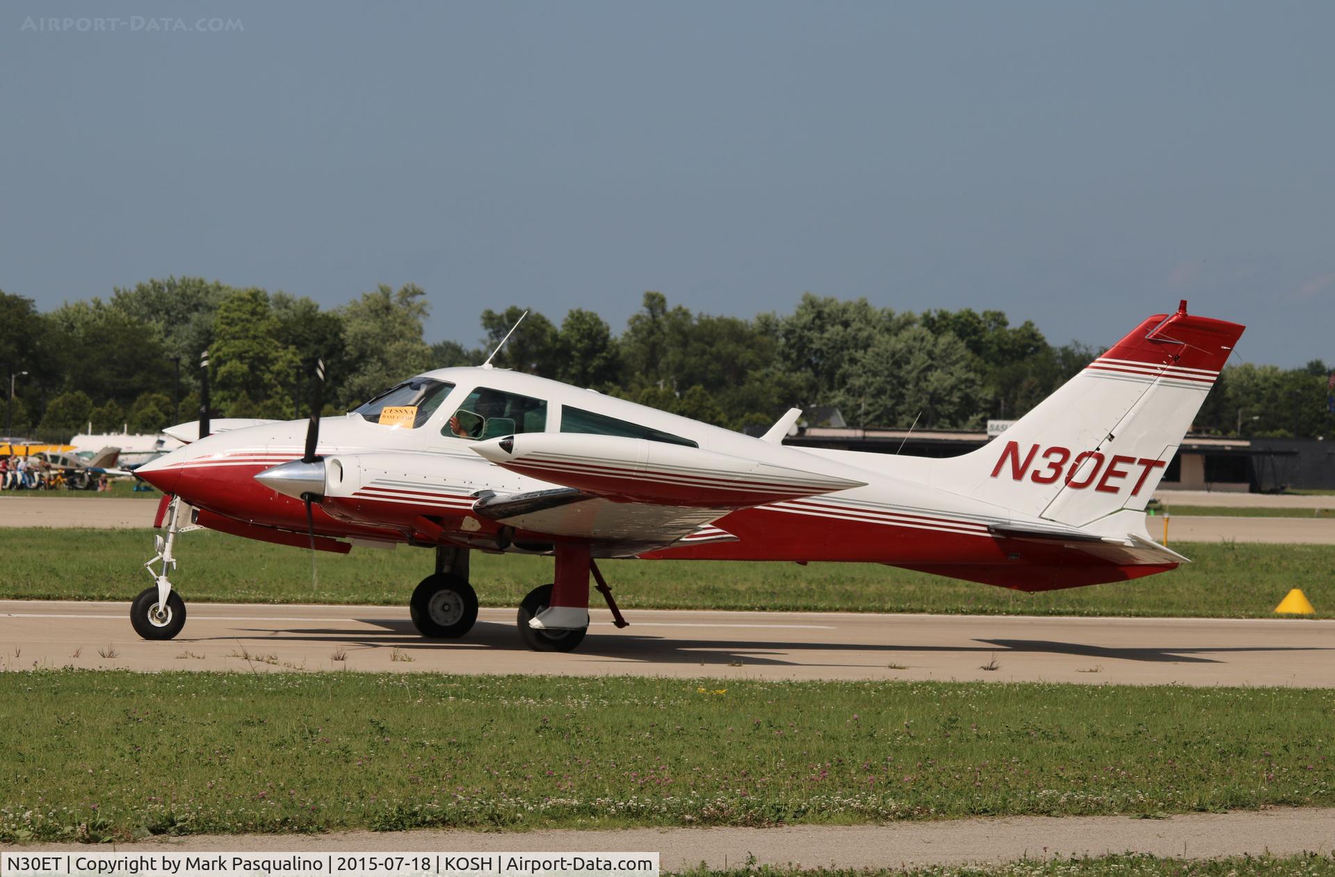 N30ET, 1971 Cessna T310Q C/N 310Q0266, Cessna T310Q