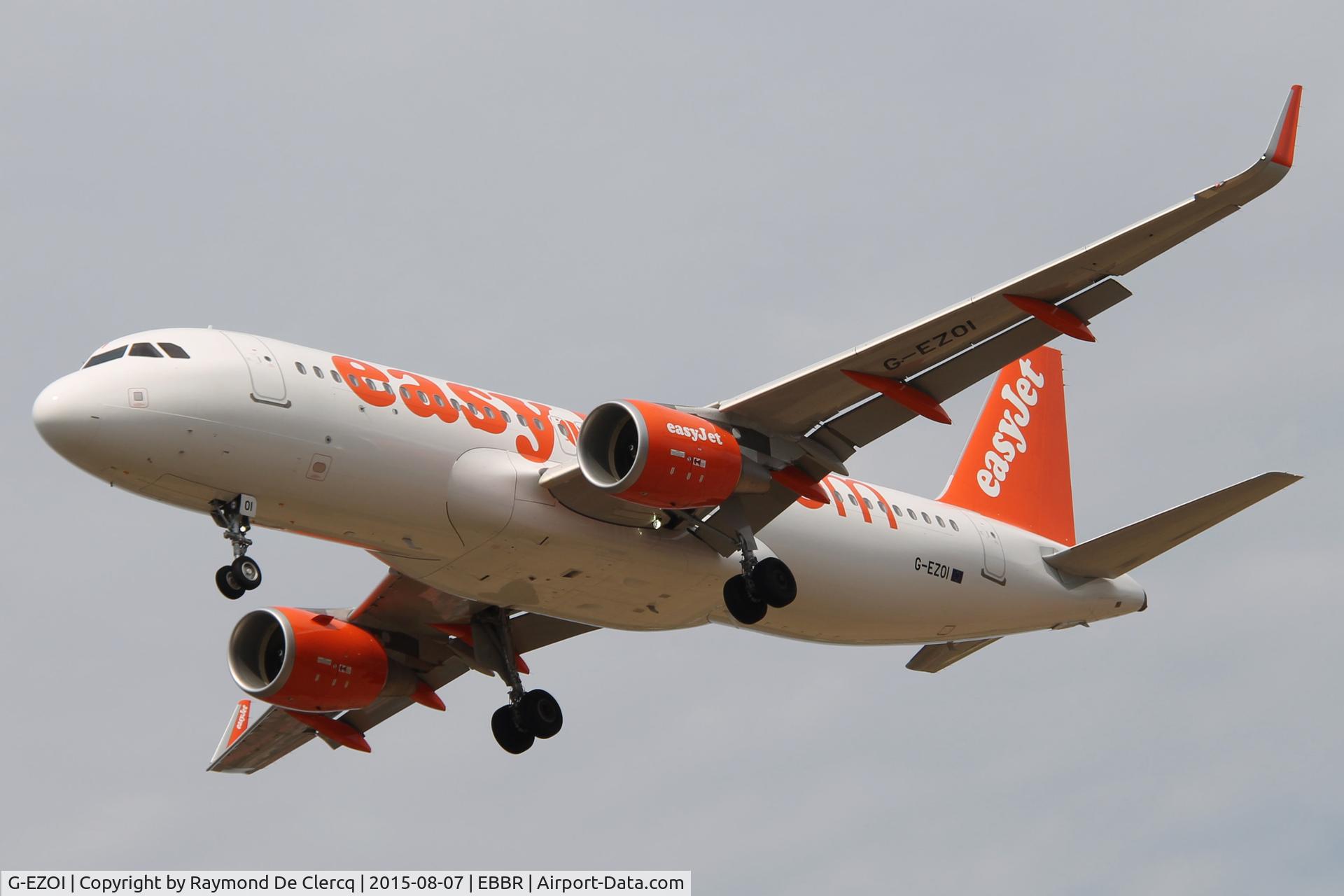 G-EZOI, 2015 Airbus A320-214 C/N 6562, Landing at Brussels airport.