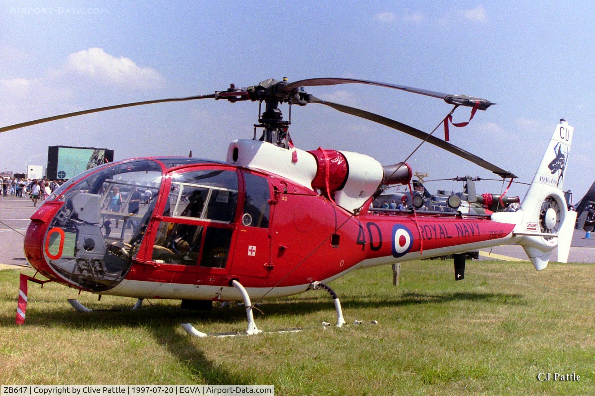 ZB647, 1982 Westland SA-341C Gazelle HT2 C/N 1924, On display at RIAT '97 at RAF Fairford EGVA whilst coded '40-CU' with 705 Naval Air Sqn in the 'Sharks' display team markings
