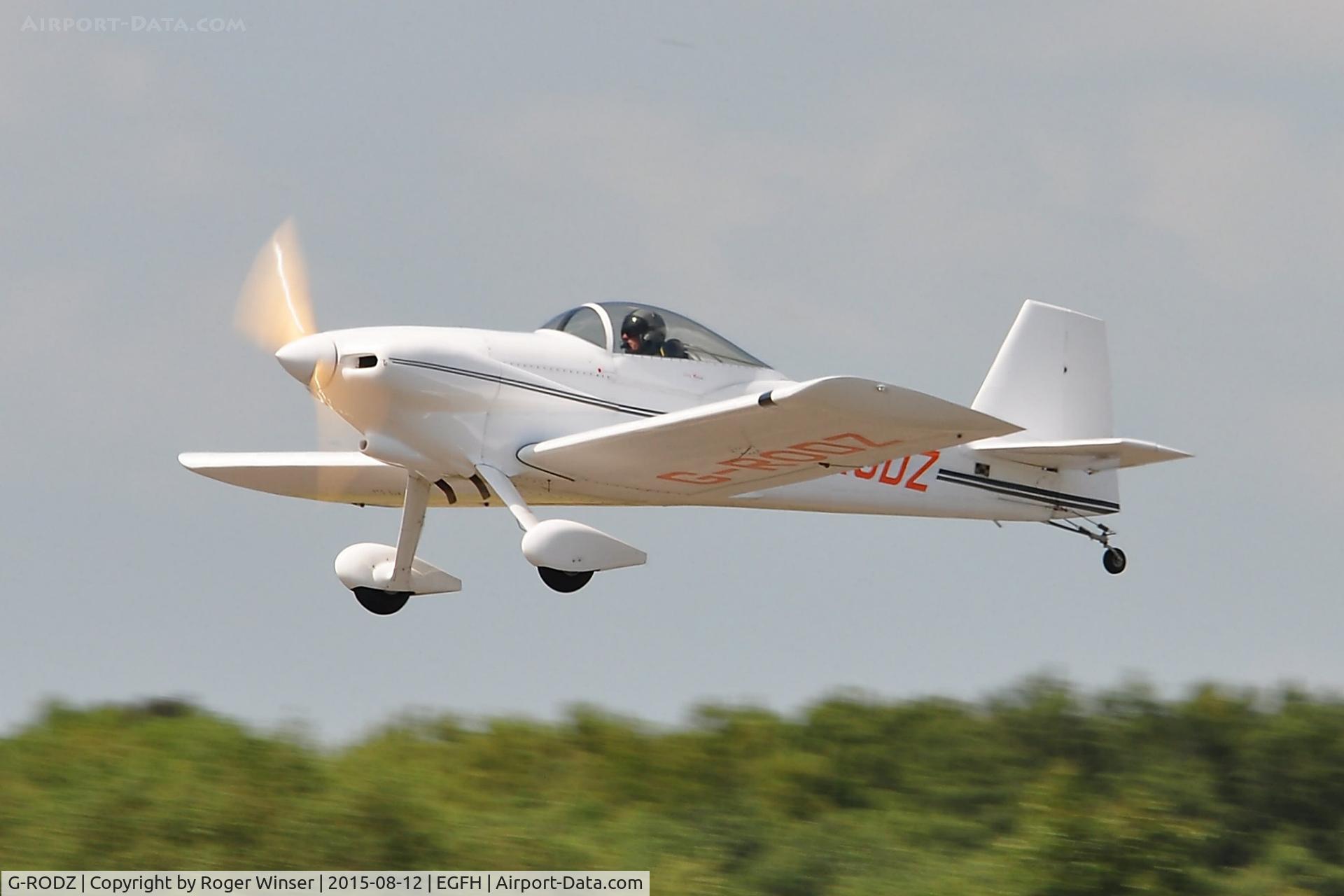 G-RODZ, 2004 Vans RV-3 C/N 10622, Visiting Vans RV-3A departing Runway 22. Previously registered N68AR.