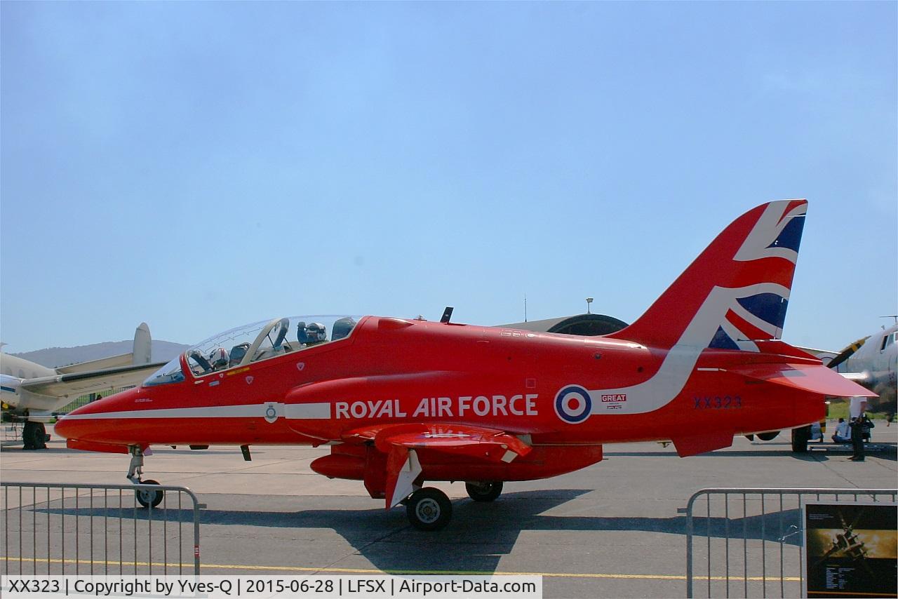 XX323, 1980 Hawker Siddeley Hawk T.1 C/N 167/312148, Royal Air Force Red Arrows Hawker Siddeley Hawk T.1, Taxiing to holding point rwy 29, Luxeuil-St Sauveur  Air Base 116 (LFSX) Air show 2015