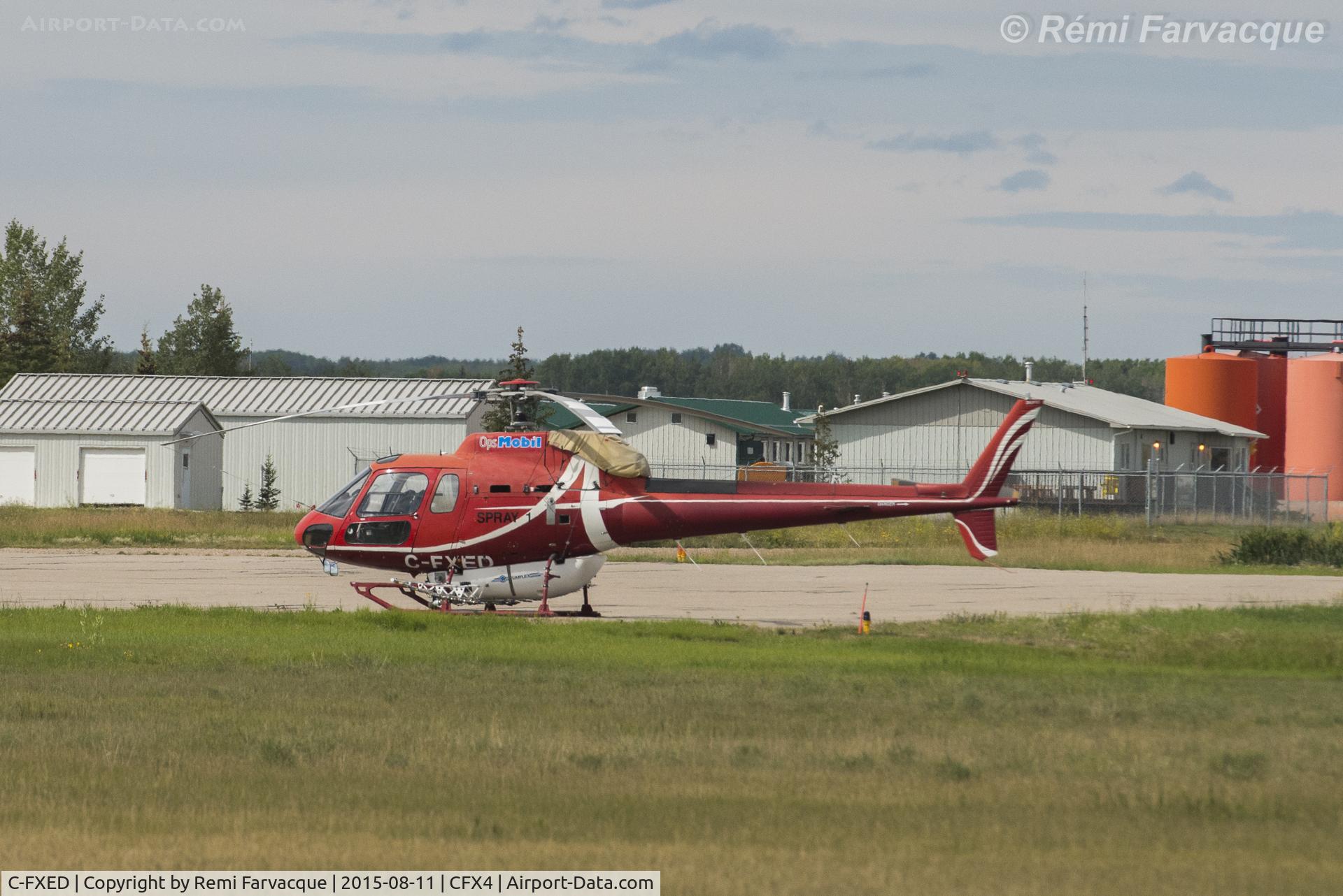 C-FXED, 1998 Aerospatiale AS-350BA Écureuil C/N 3087, In spray dress, Manning Municipal Airport, Alberta, Canada.